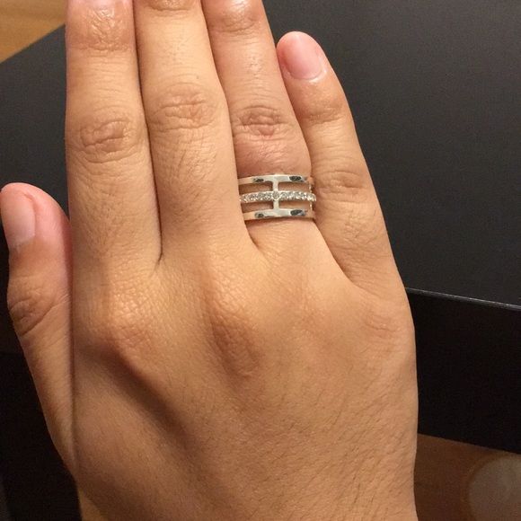 Silver ring - Picture 3 of 4